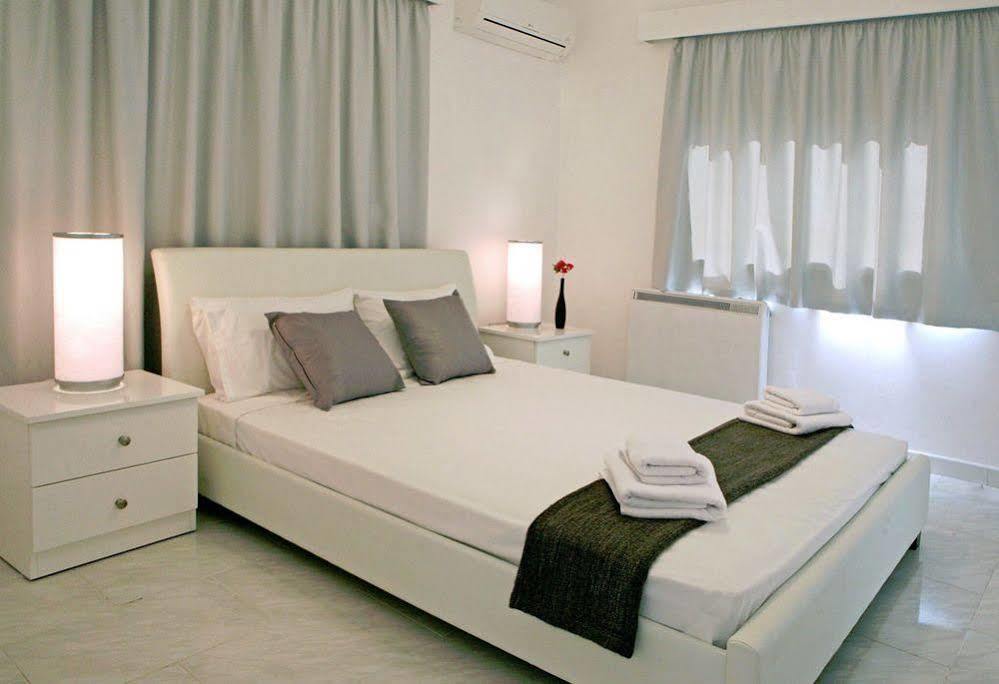 Corina Suites And Apartments Lemesós Eksteriør bilde