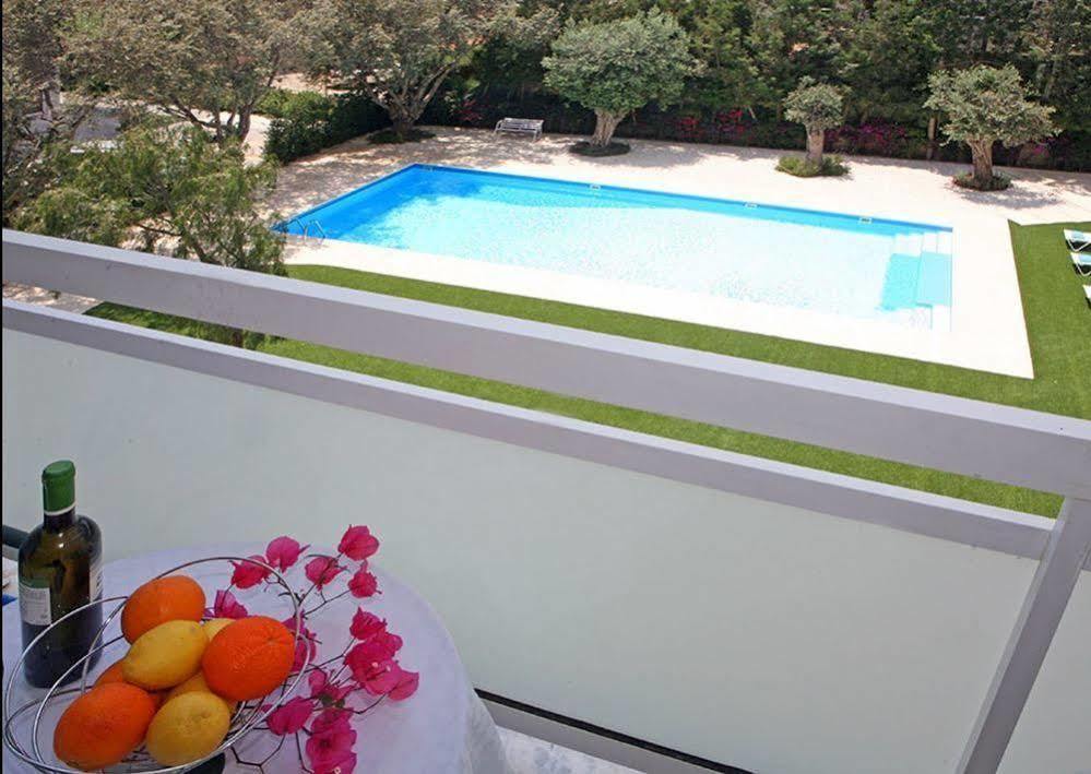 Corina Suites And Apartments Lemesós Eksteriør bilde
